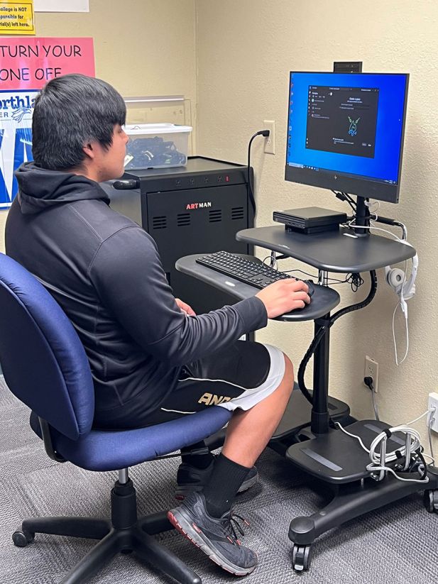 Espenzephire Tenakhongva Espenzephire Tenakhongva